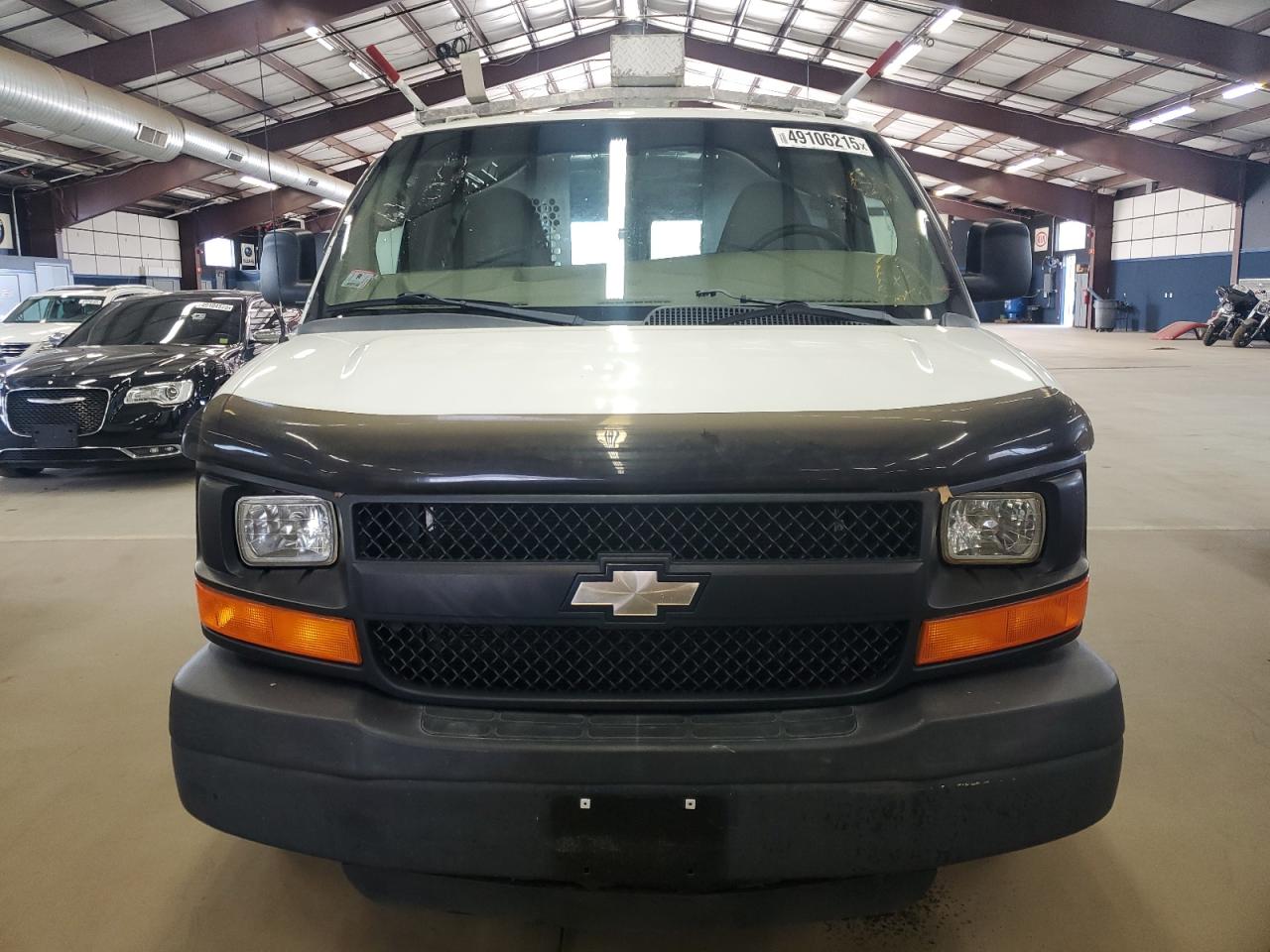 2012 Chevrolet Express - Image 5