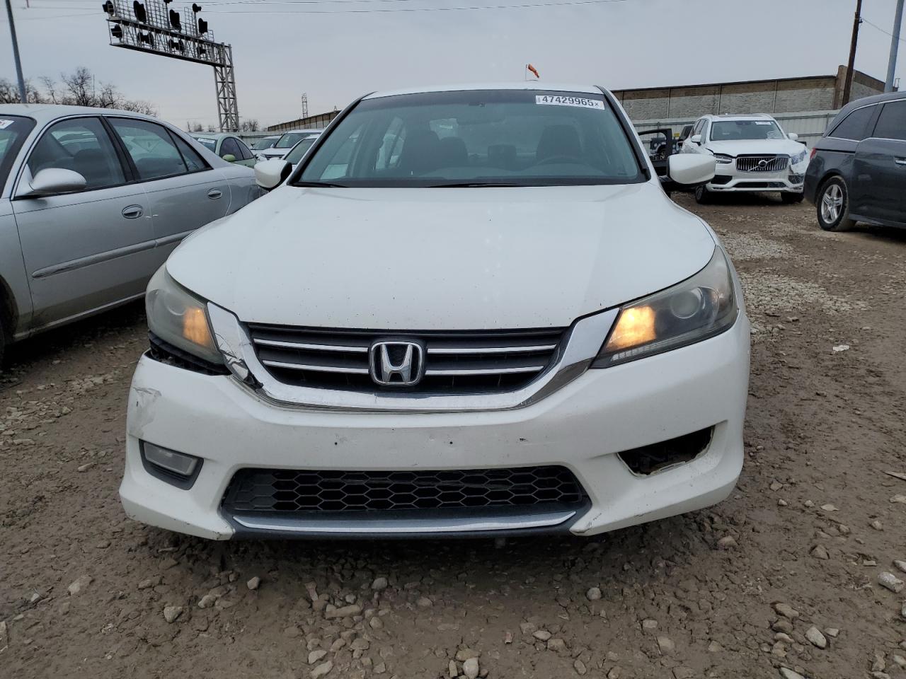 2013 Honda Accord - Image 5