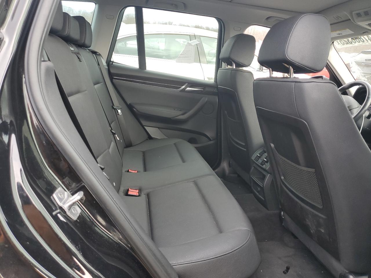 2017 BMW X3 - Image 10