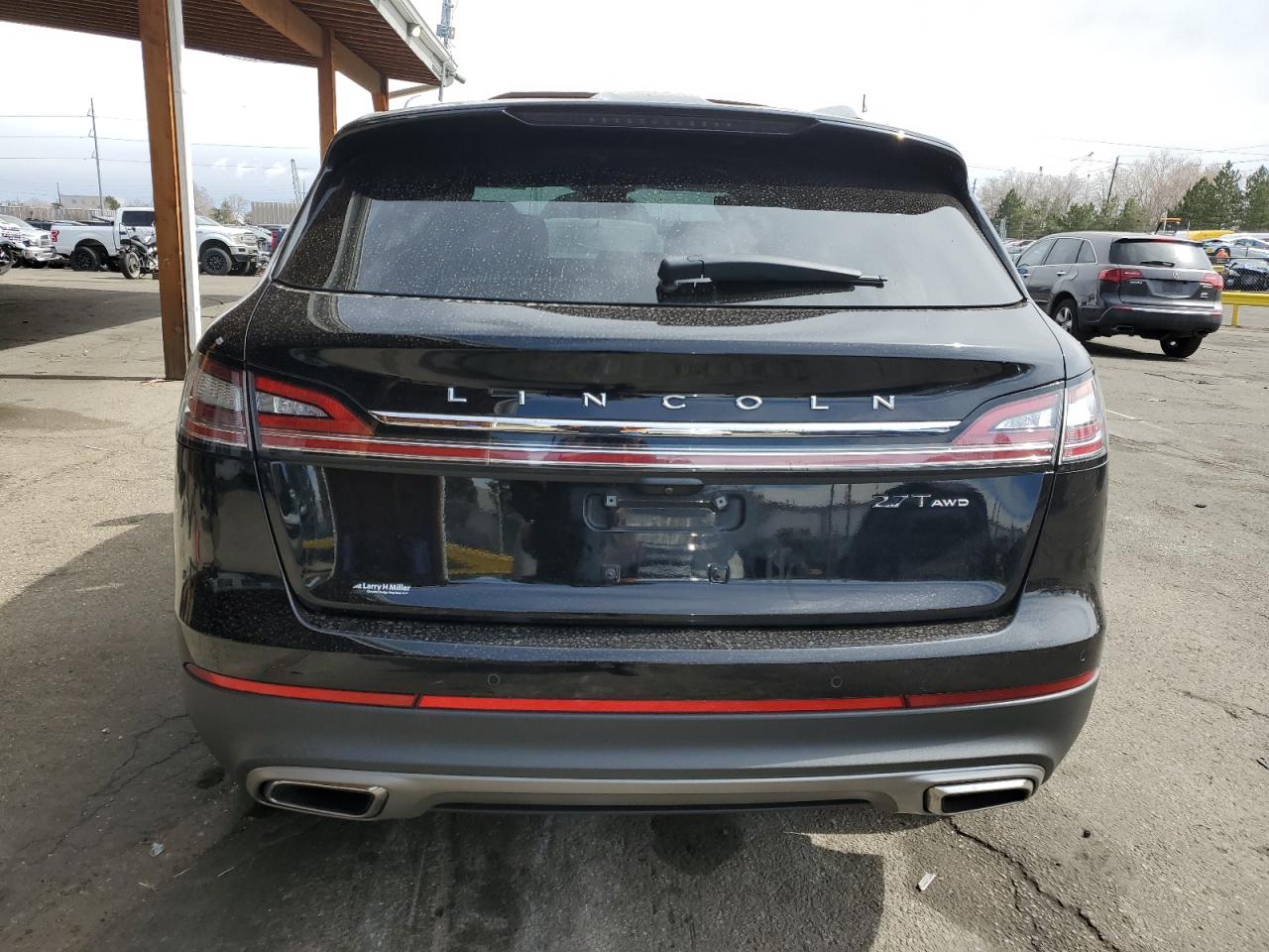 2019 Lincoln Nautilus - Image 6