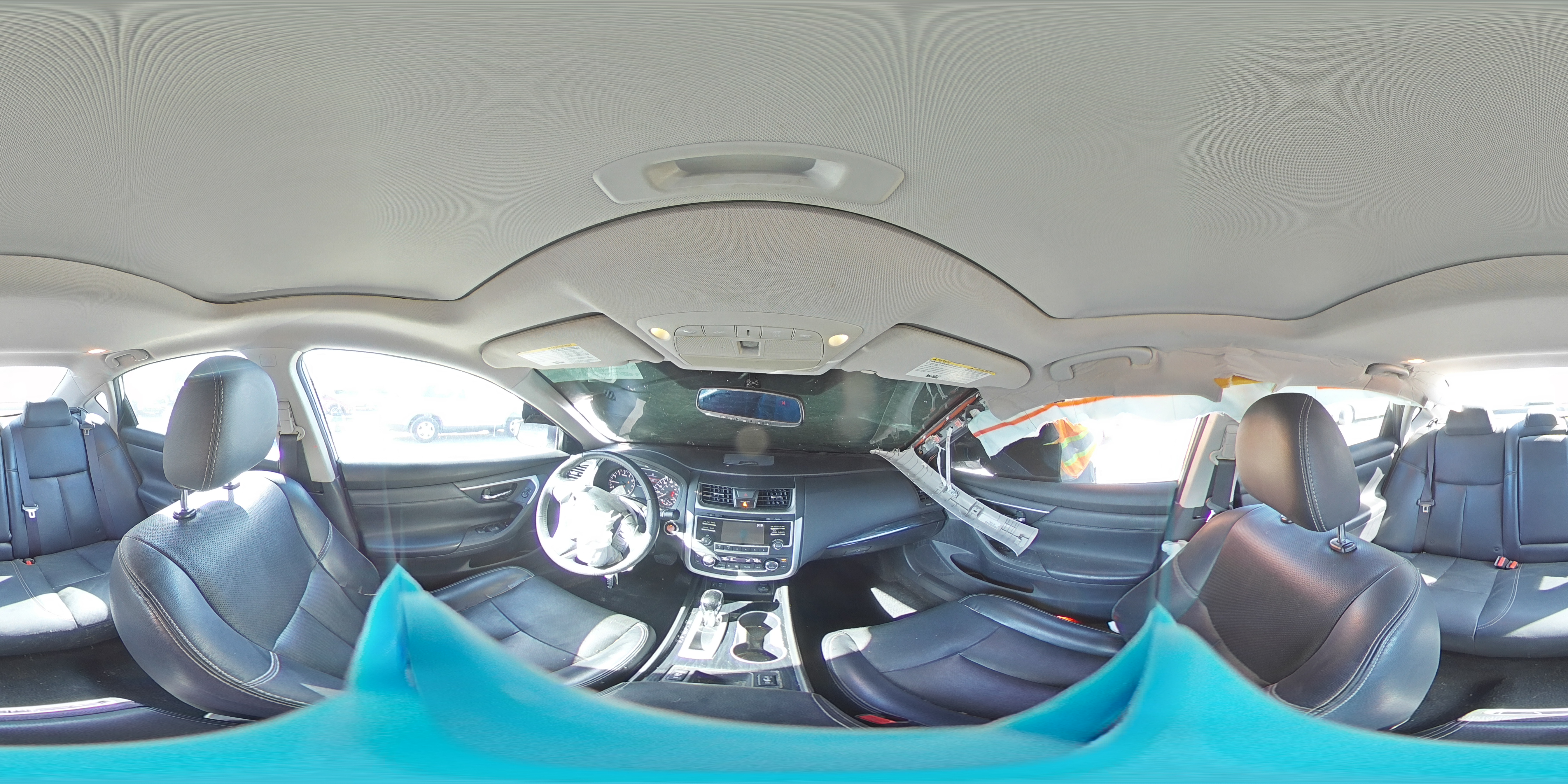 2017 Nissan Altima - Image 13