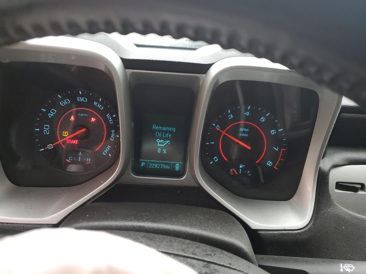 2014 Chevrolet Camaro - Image 9
