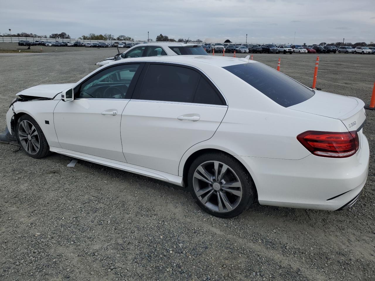 2014 Mercedes-Benz E-klasse - Image 2