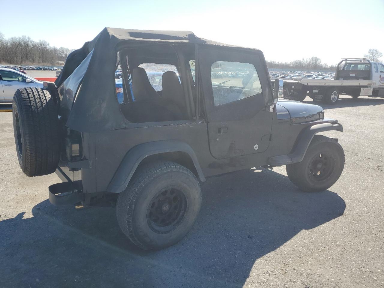 1995 Jeep Wrangler - Image 3