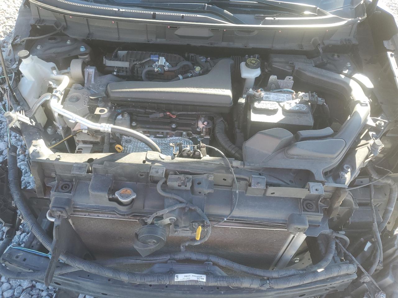 KNMAT2MT5HP561230 NISSAN ROGUE 2017