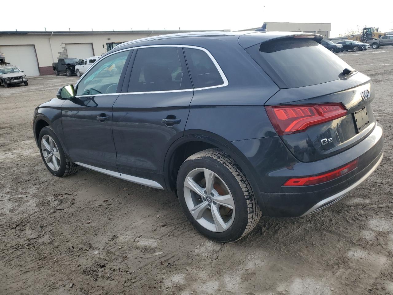 2020 Audi Q5 - Image 2