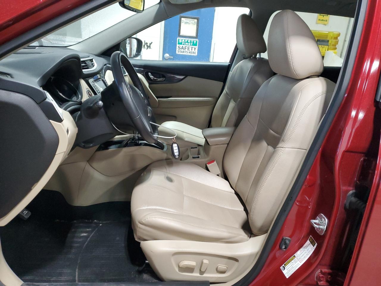 5N1AT2MV5GC786749 NISSAN ROGUE 2016