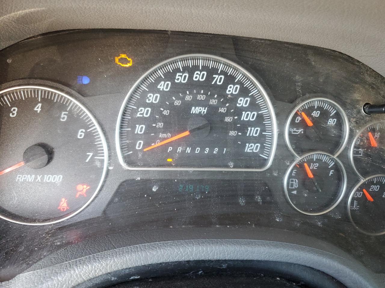 2008 GMC Envoy - Image 9