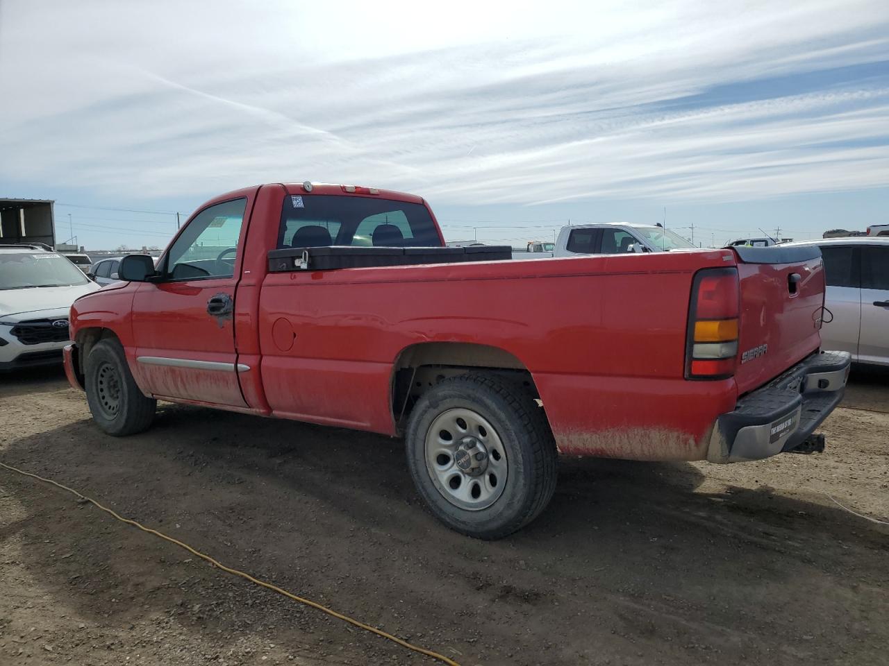 2006 GMC Sierra - Image 2