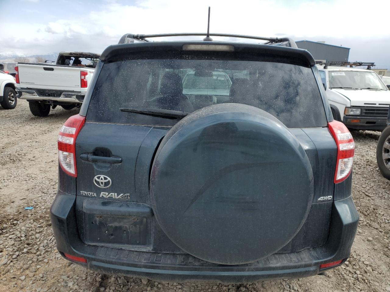 2010 Toyota RAV 4 - Image 6