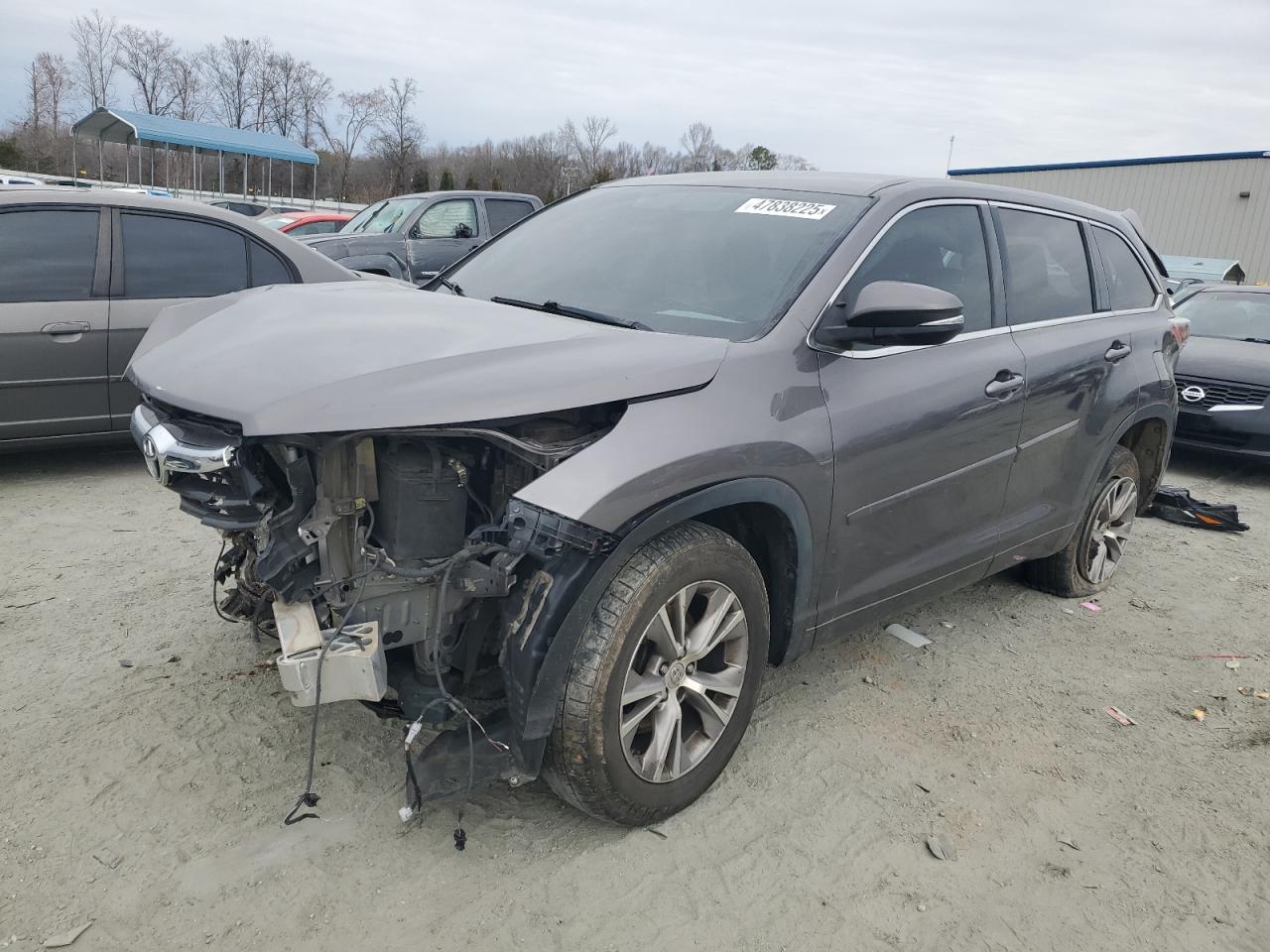 2014 Toyota Highlander Le for Sale in Spartanburg, SC - All Over