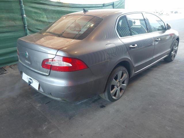 2010 SKODA SUPERB ELE