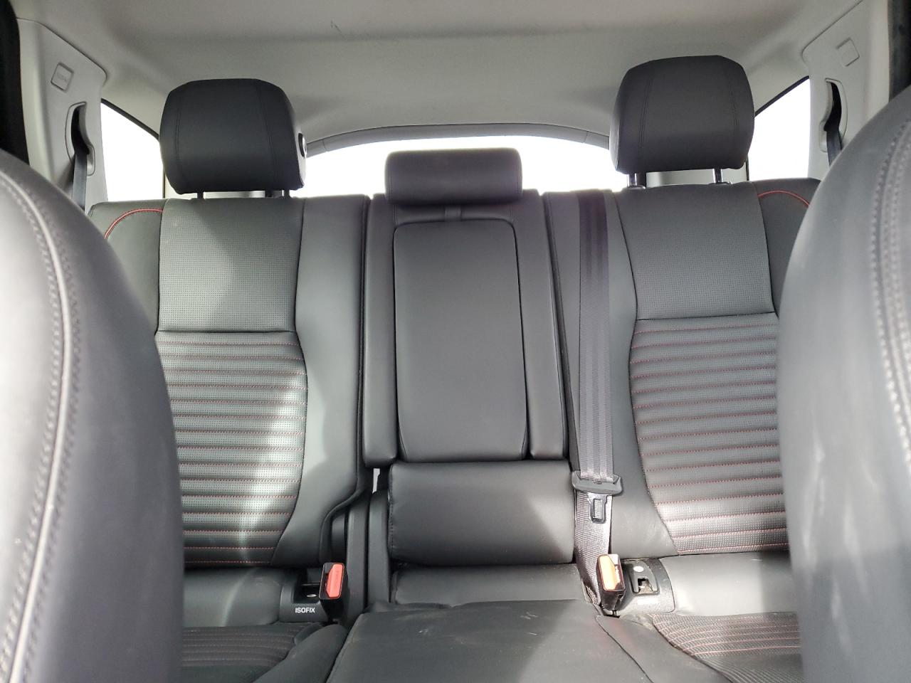 2018 Land Rover Discovery - Image 10