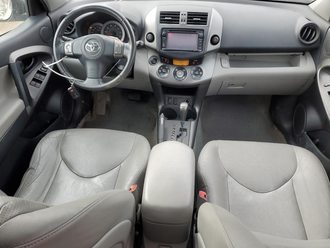 2012 Toyota RAV 4 - Image 8