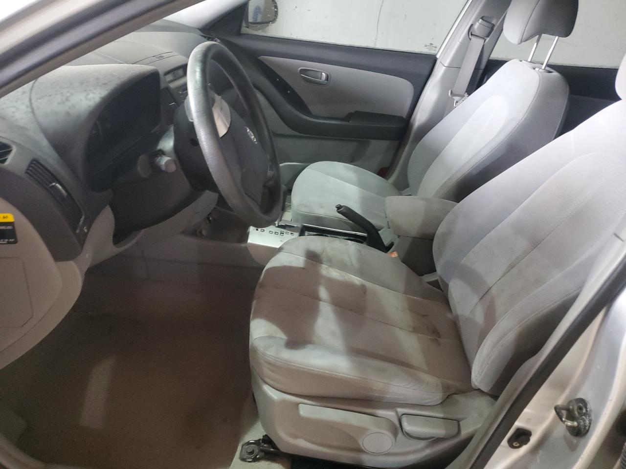 2007 Hyundai Elantra - Image 7