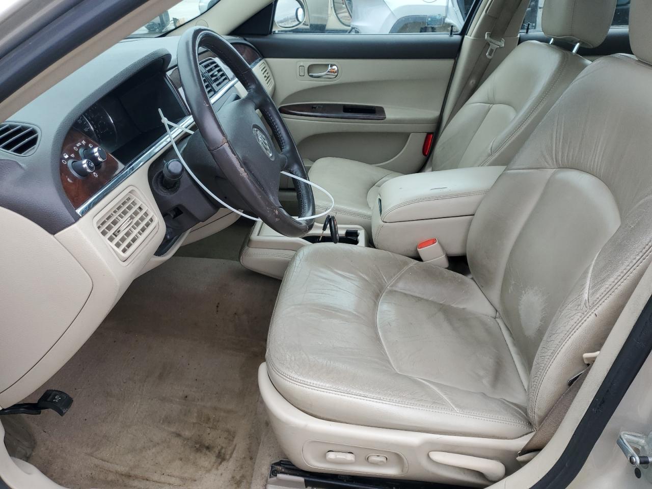 2009 Buick LaCrosse - Image 7
