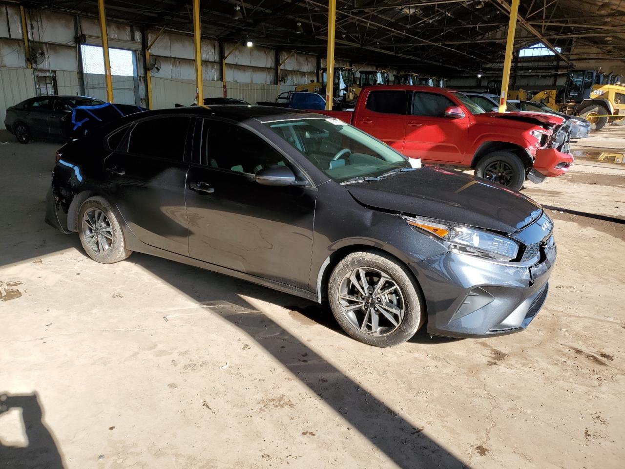 2023 Kia Forte - Image 4