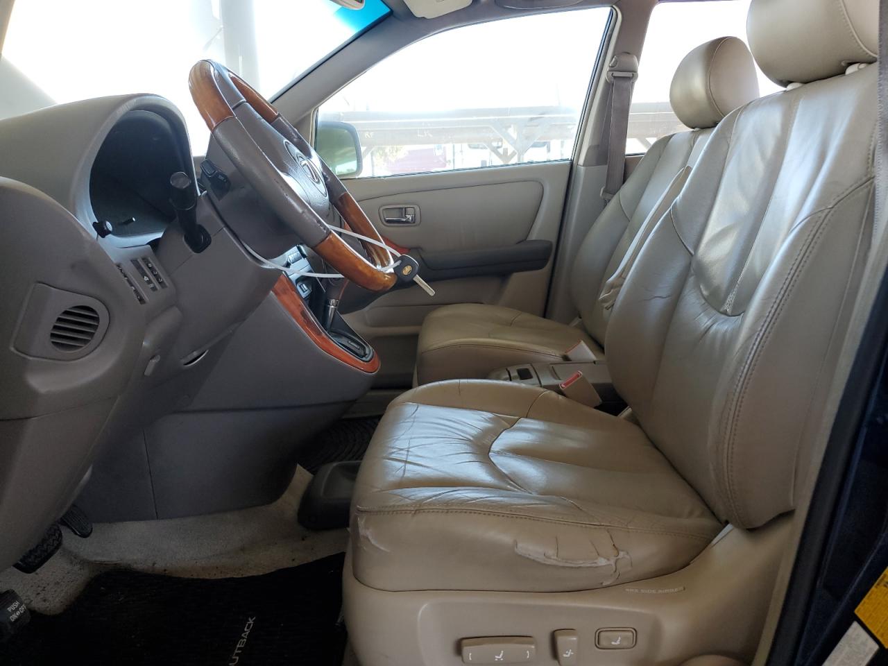 2001 Lexus RX - Image 7