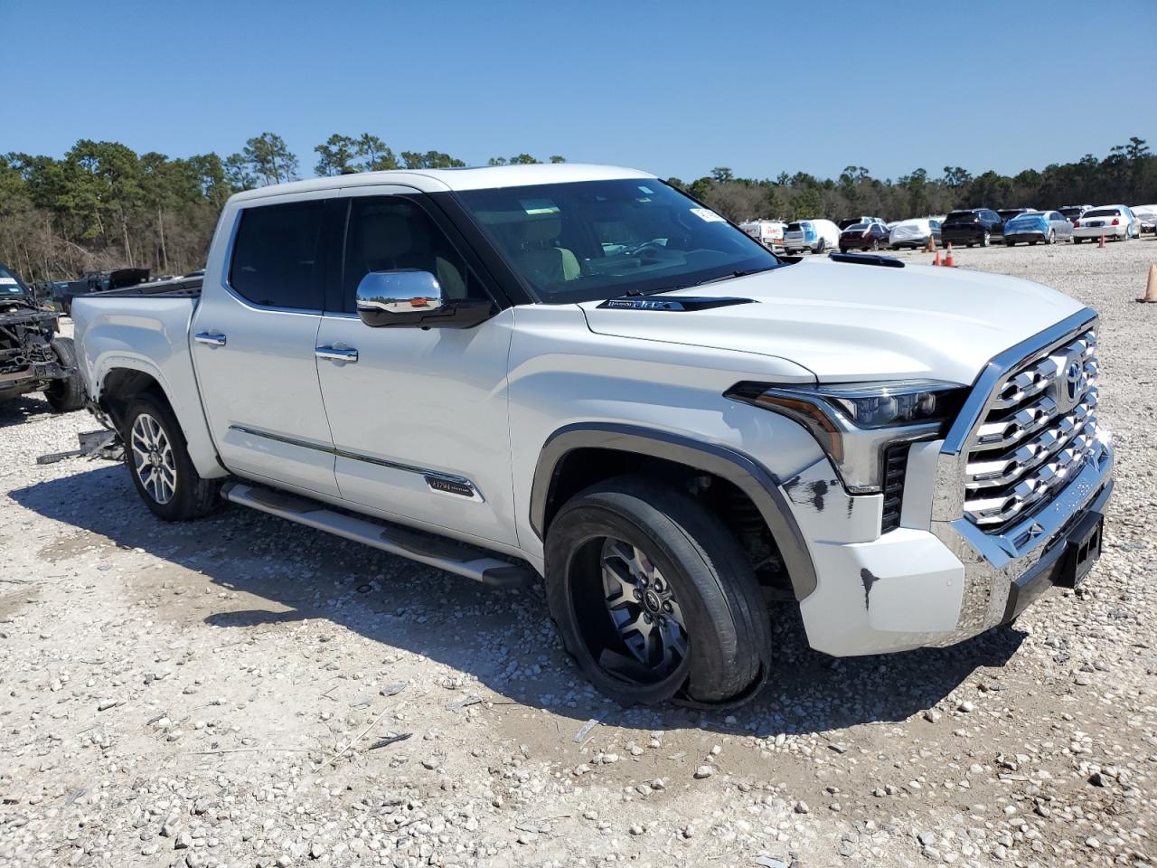 2023 Toyota Tundra - Image 4