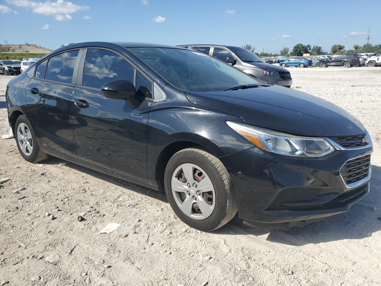 1G1BC5SM8J7180455 CHEVROLET CRUZE 2018