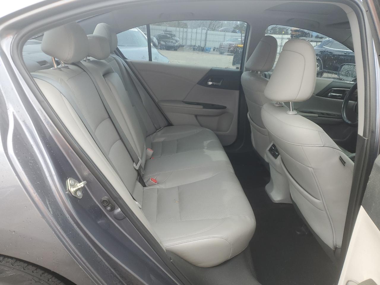 2016 Honda Accord - Image 10