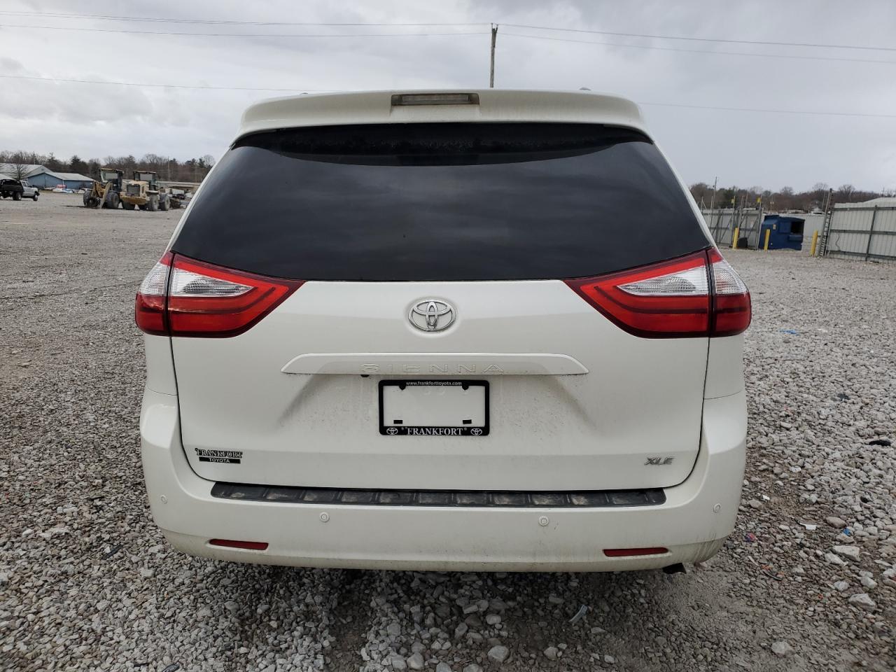5TDYZ3DC6HS900134 TOYOTA All Models 2017