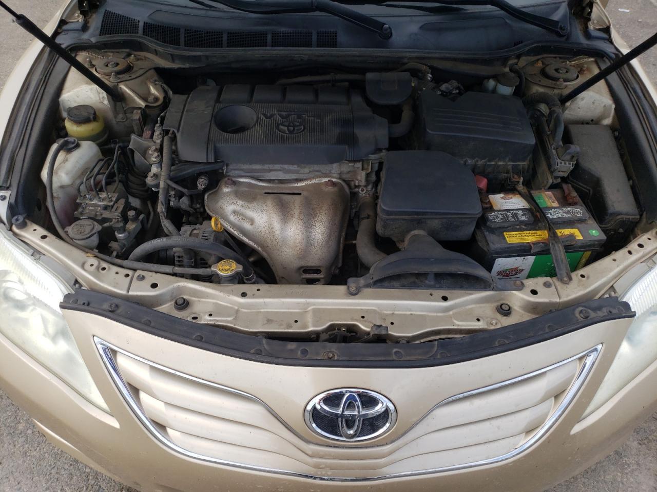 2011 Toyota Camry - Image 13