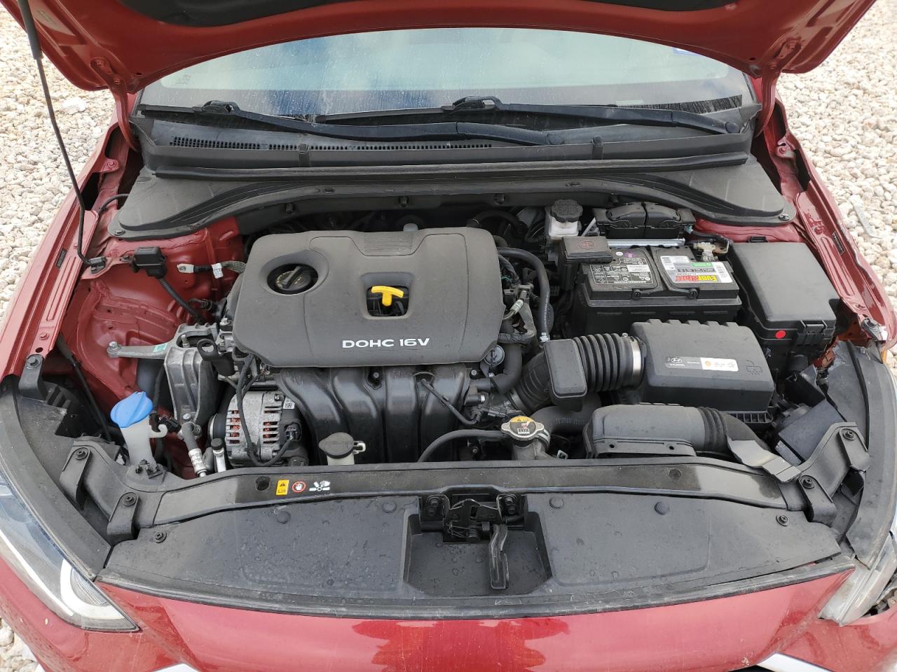 2017 Hyundai Elantra - Image 13