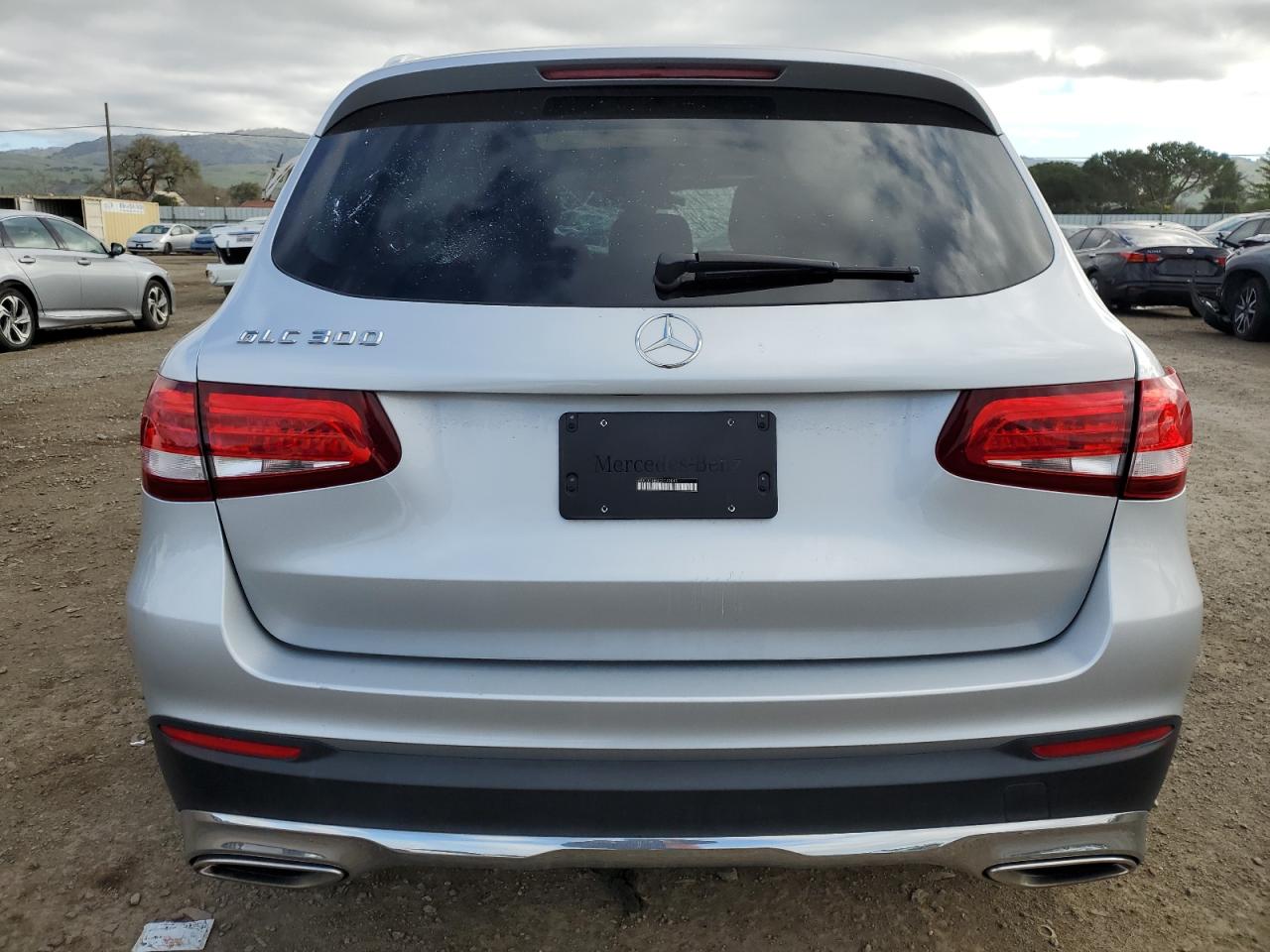 2016 Mercedes-Benz GLC - Image 6