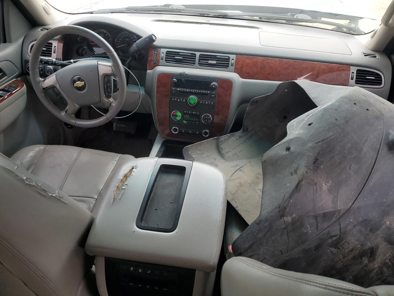 2011 Chevrolet Tahoe - Image 8
