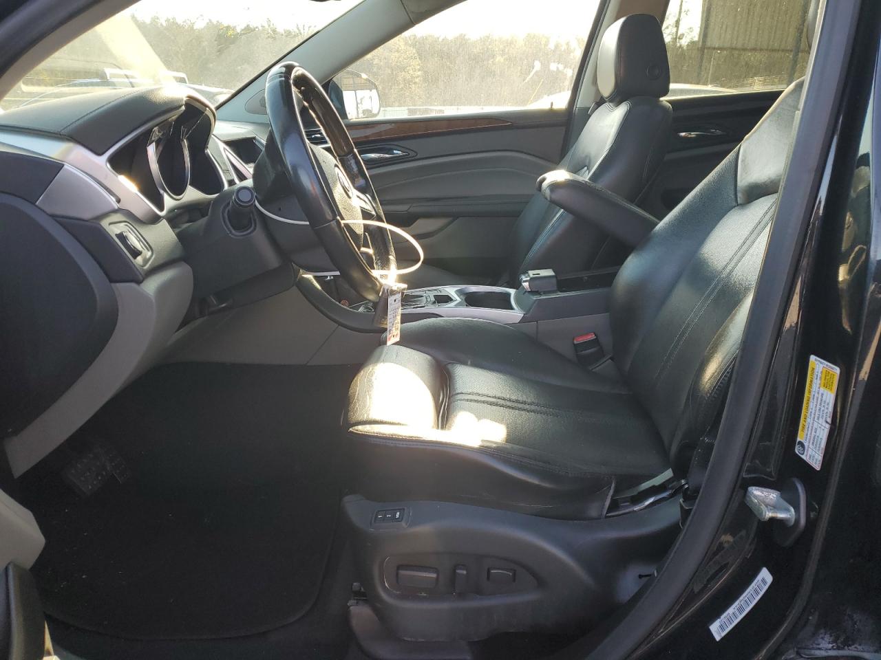 2011 Cadillac SRX - Image 7