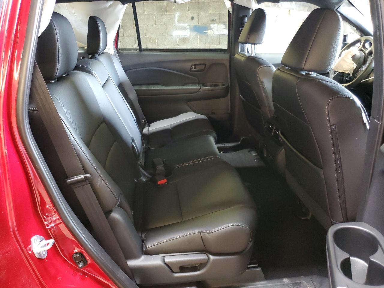 VIN: 5FNYF8H50SB005008 2025 HONDA PASSPORT