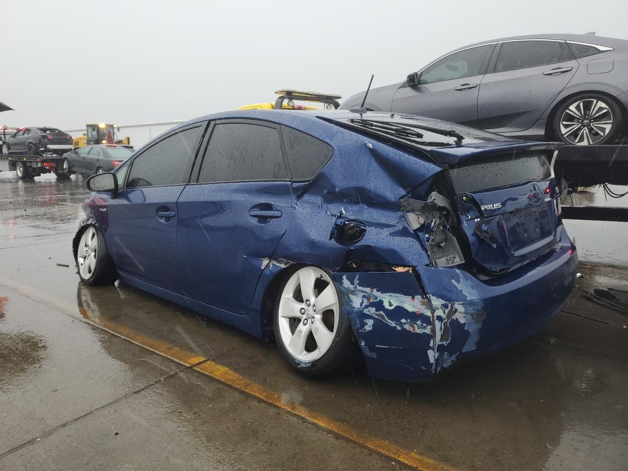 2010 Toyota Prius - Image 2
