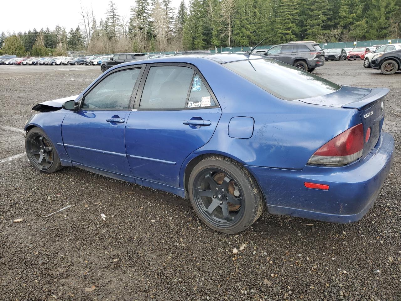 2003 Lexus IS - Image 2