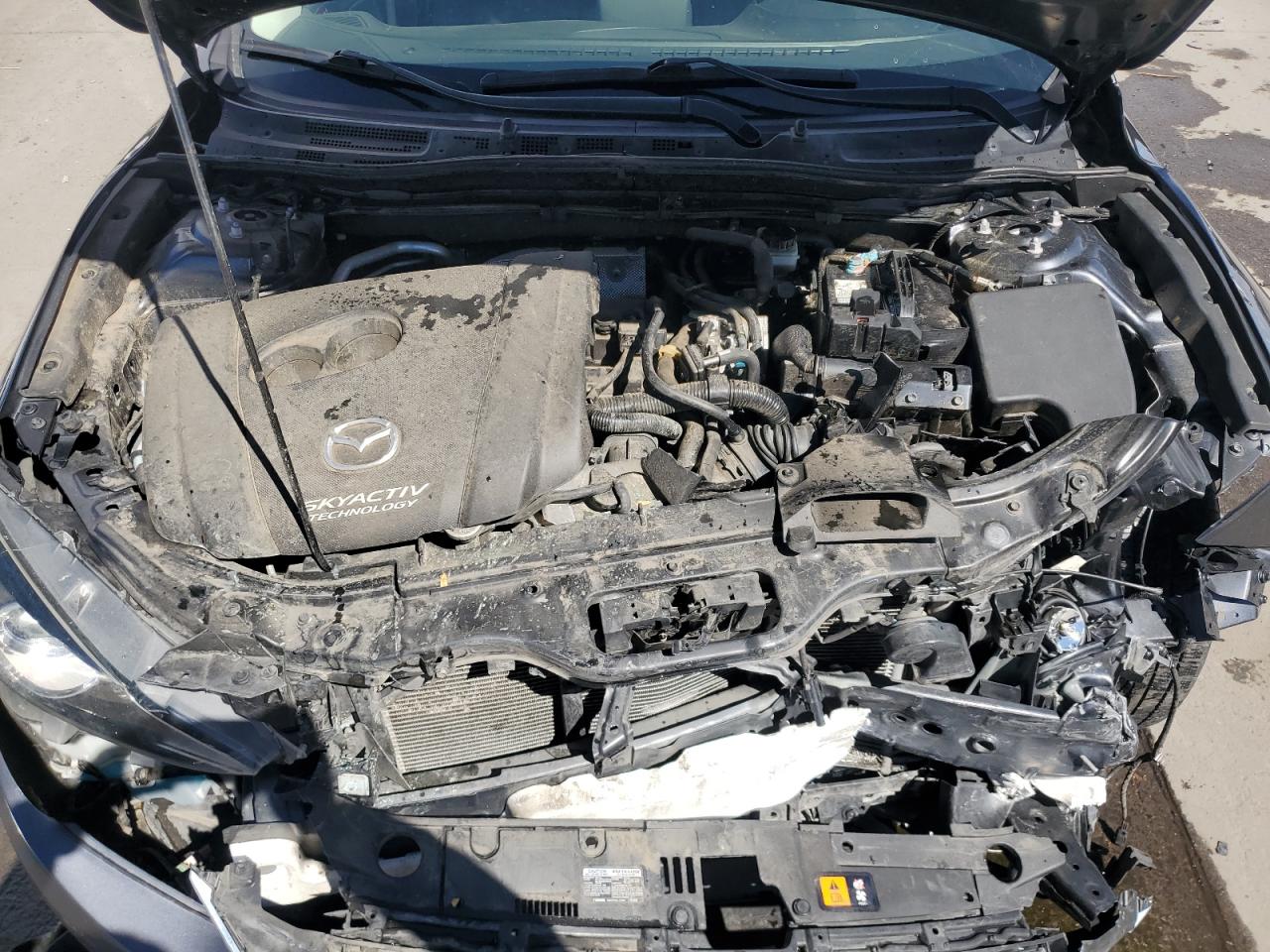 2014 Mazda 3 - Image 13