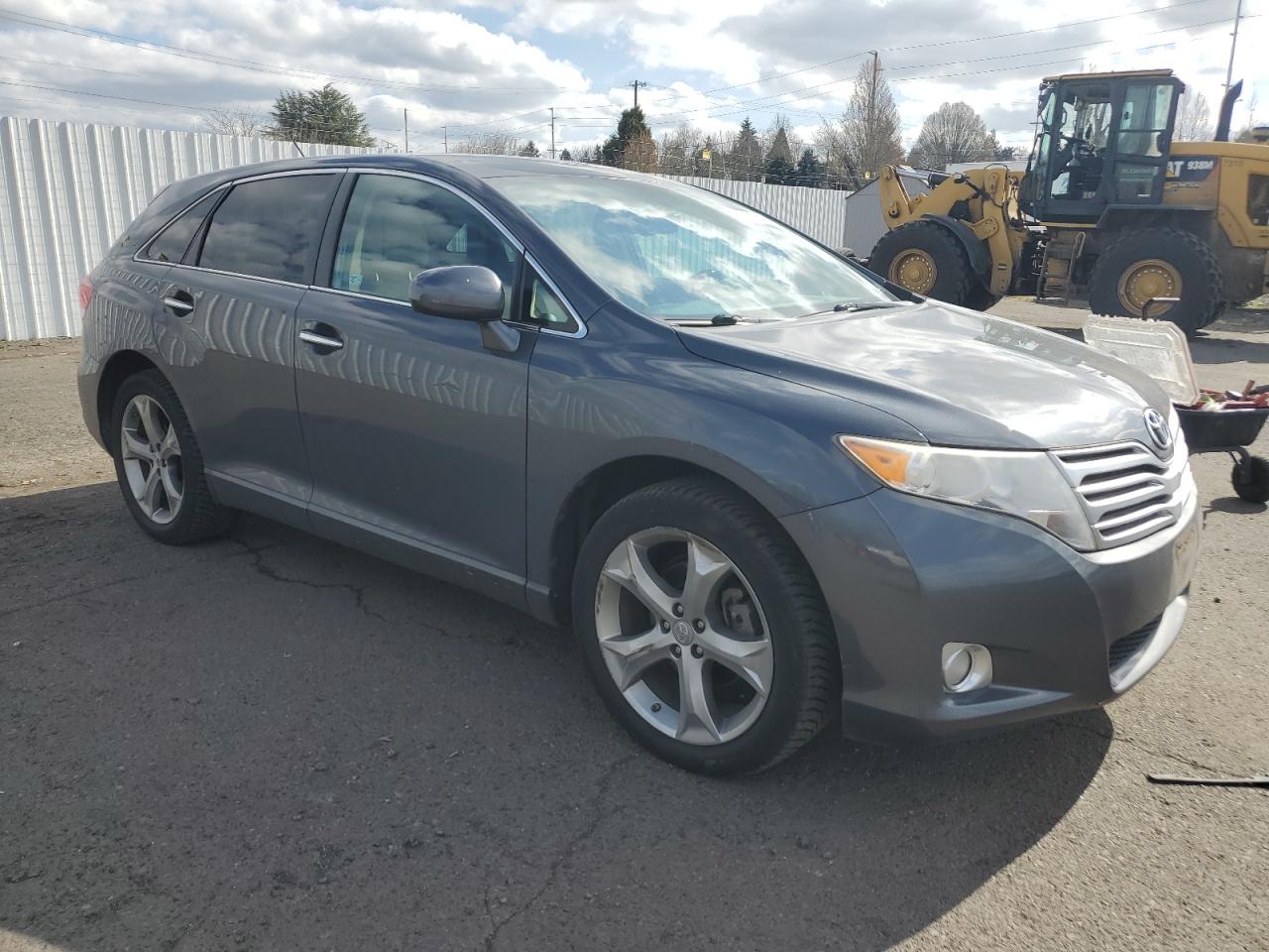 2010 Toyota Venza - Image 4