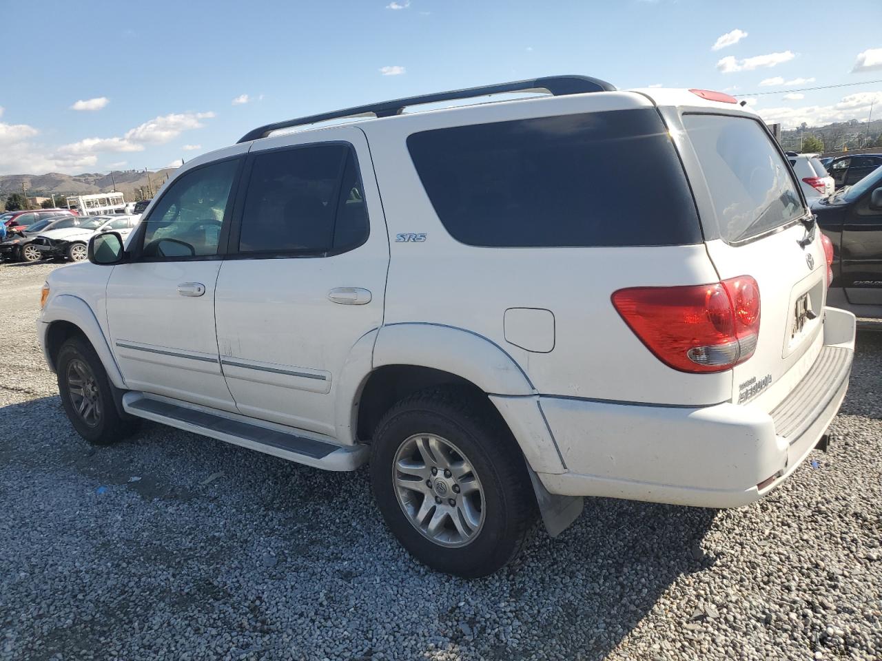 2005 Toyota Sequoia - Image 2
