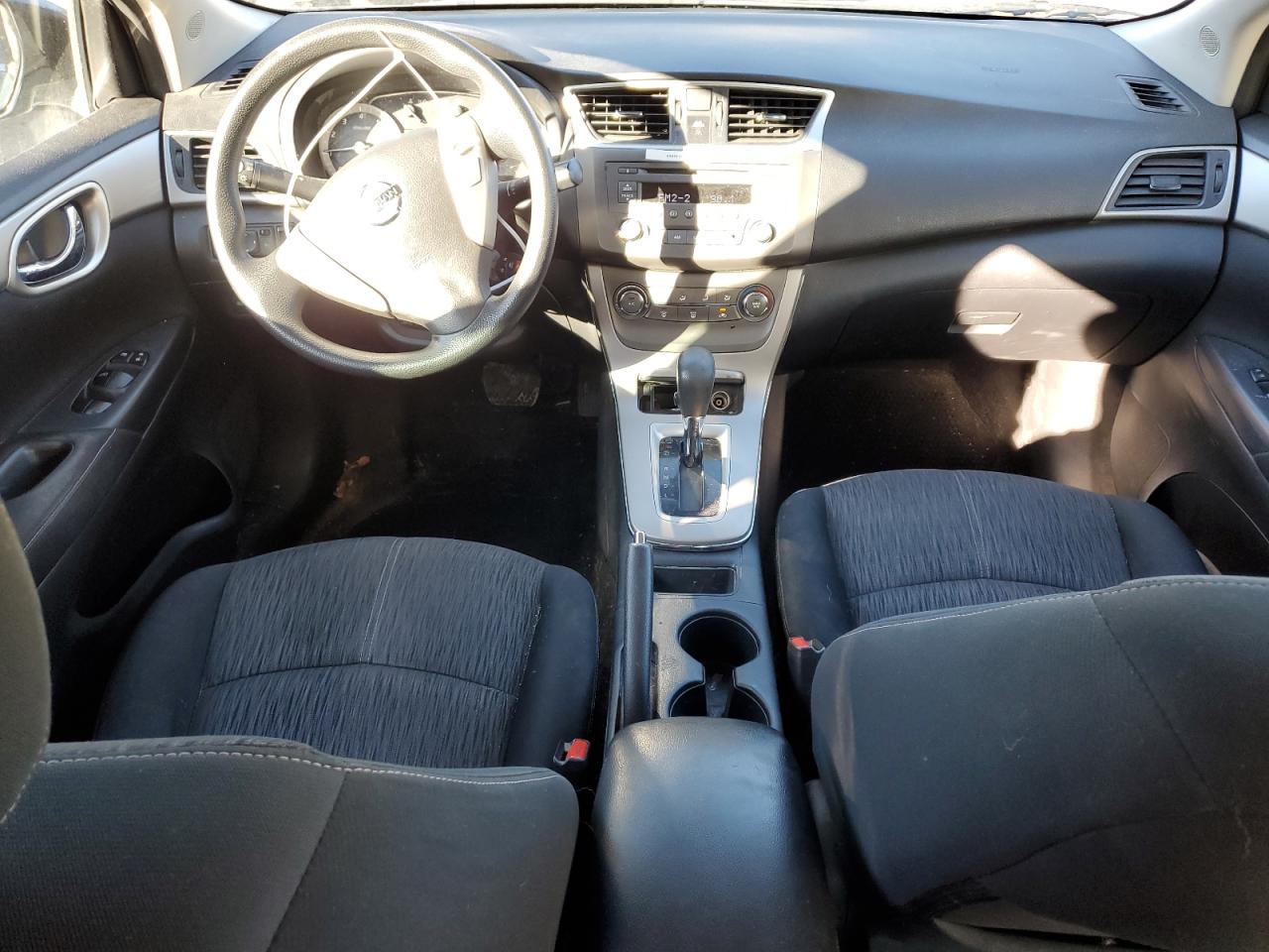2014 Nissan Sentra - Image 8