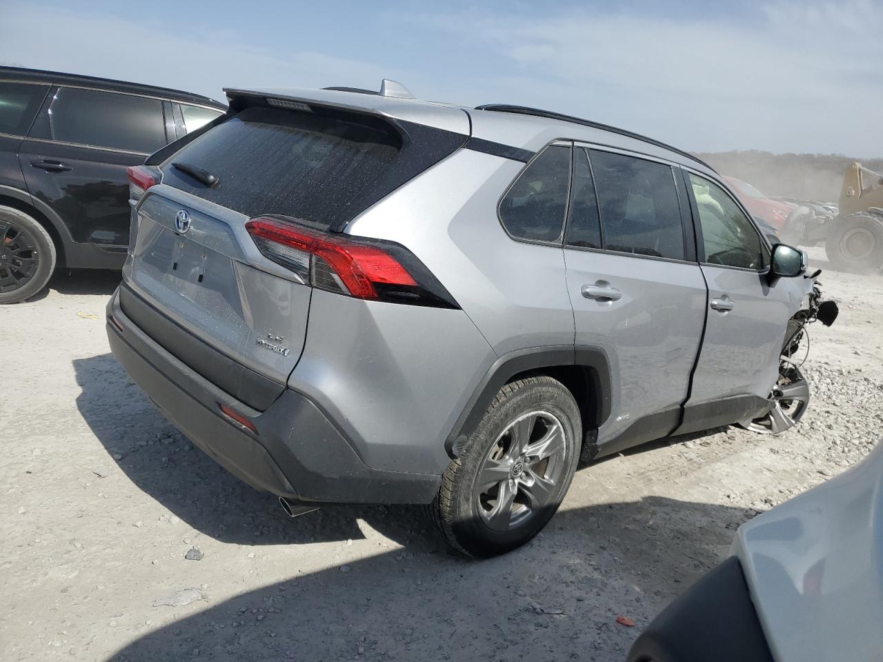 2023 Toyota RAV 4 - Image 3
