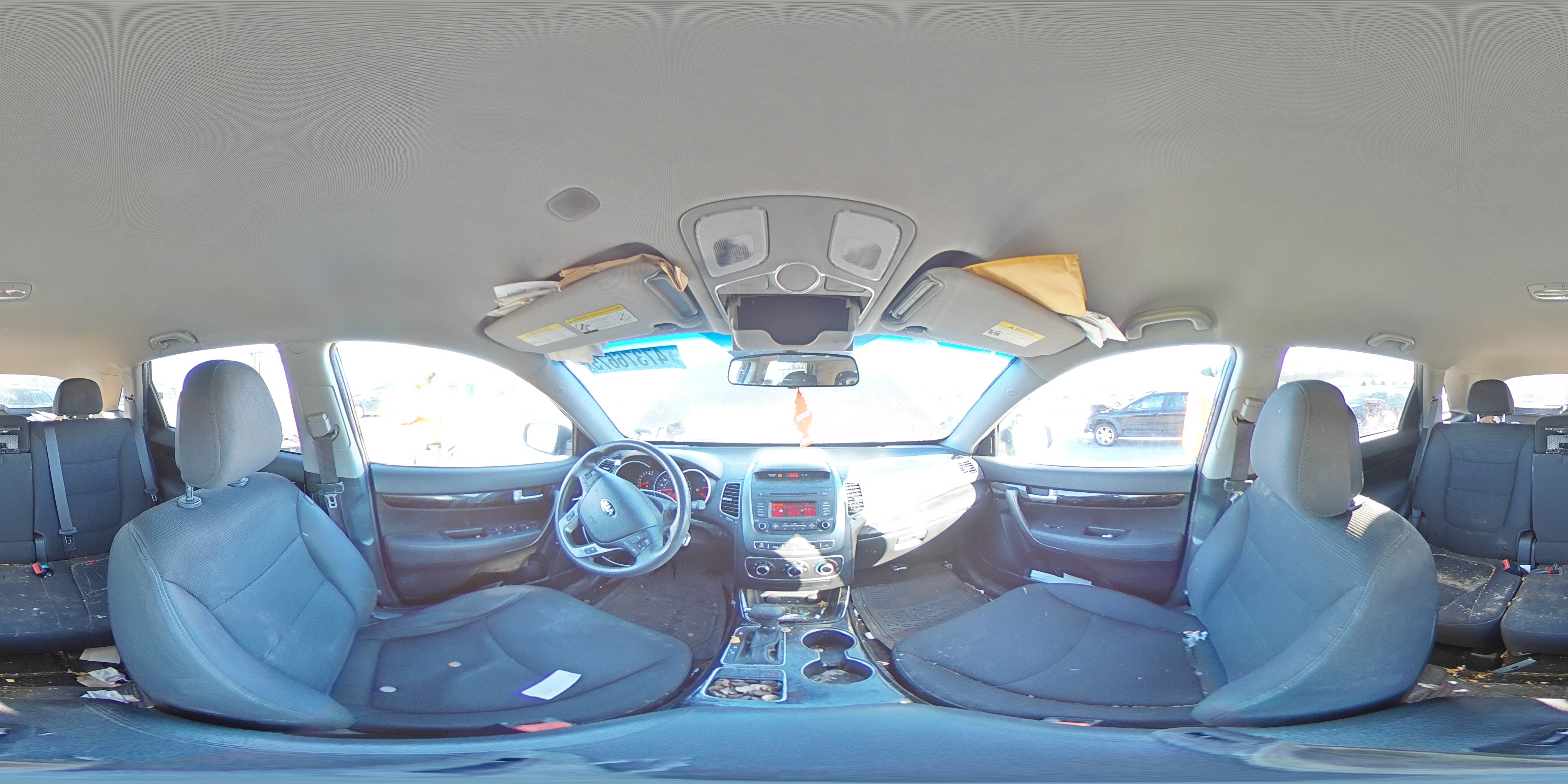 2015 Kia Sorento - Image 14