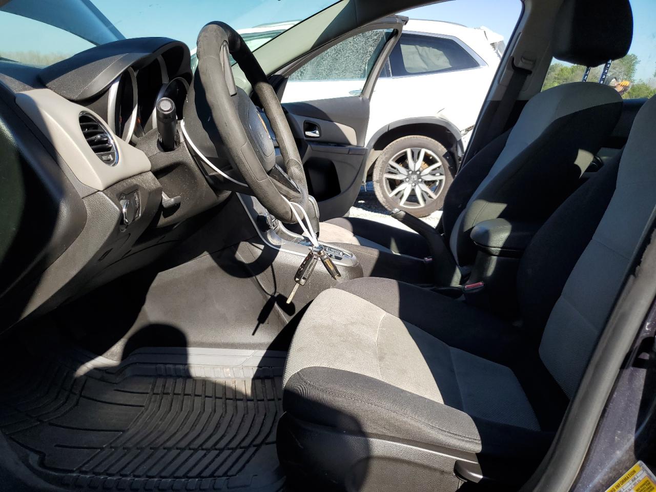 1G1PC5SH6G7120644 CHEVROLET CRUZE 2016