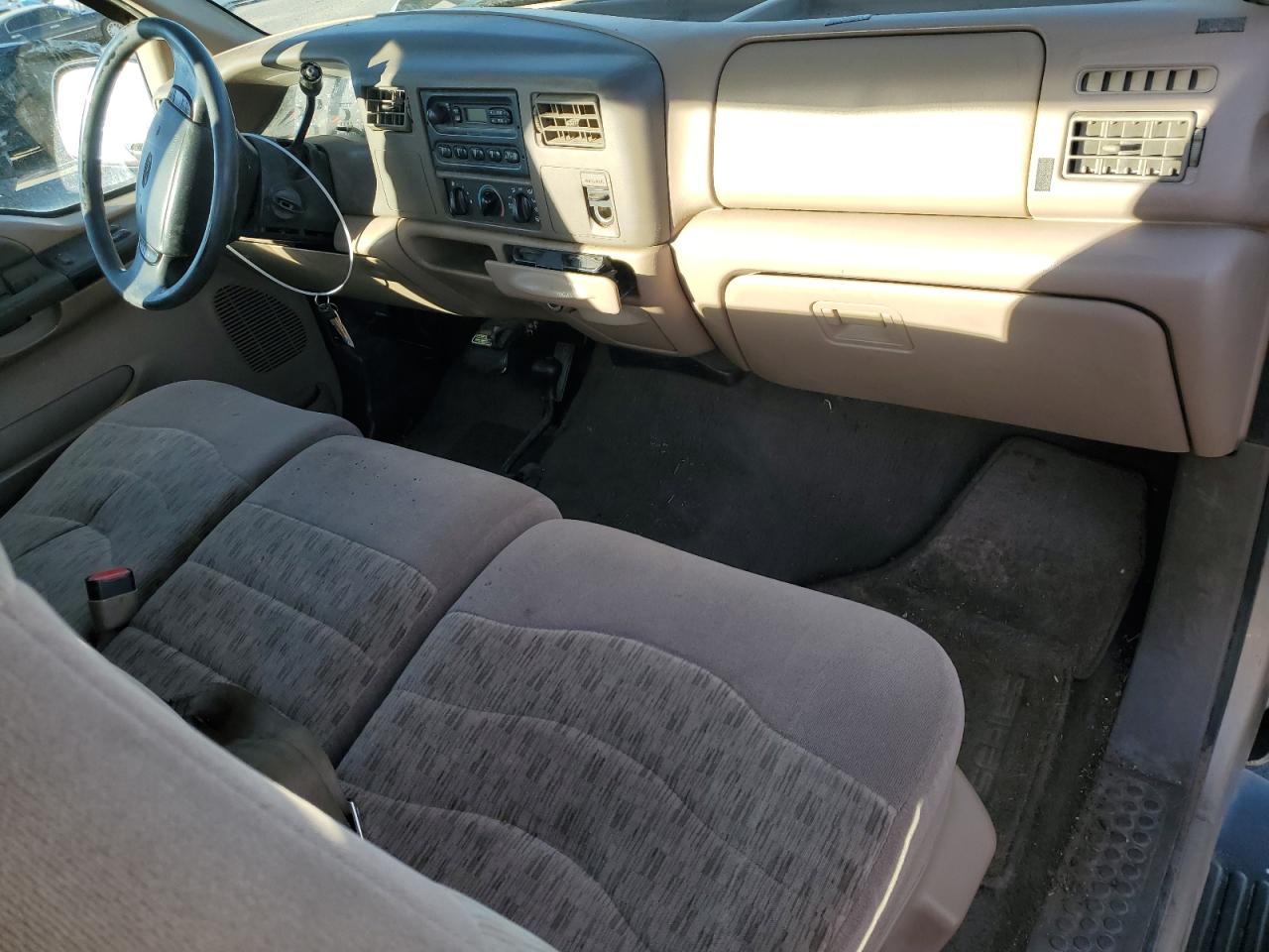 1999 Ford F250 - Image 8