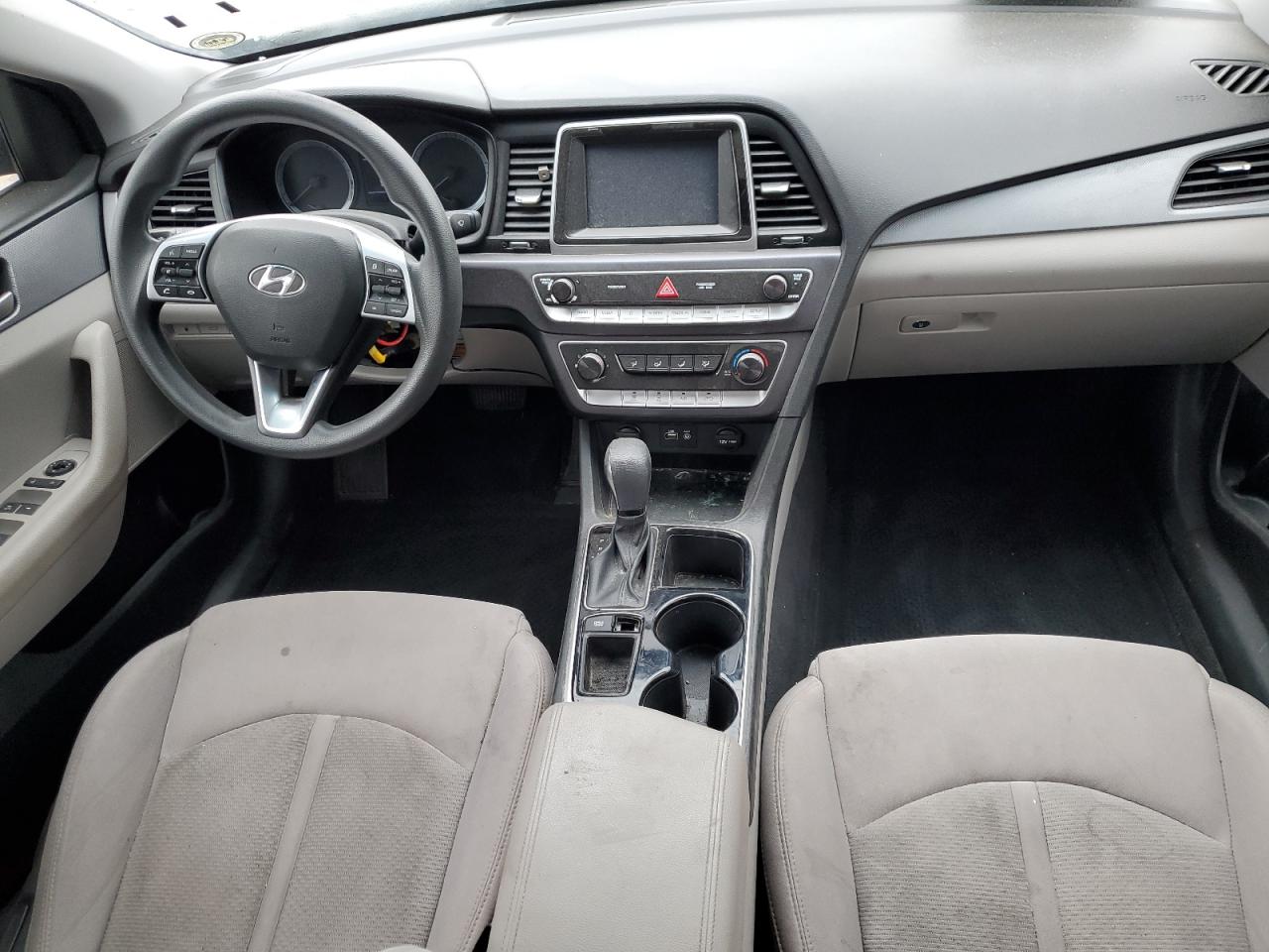 2019 Hyundai Sonata - Image 8