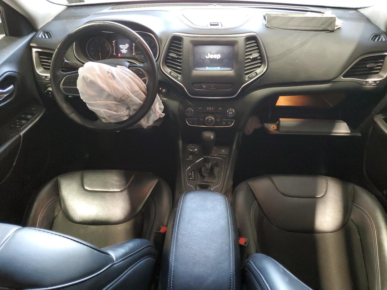 2019 Jeep Grand Cherokee - Image 8