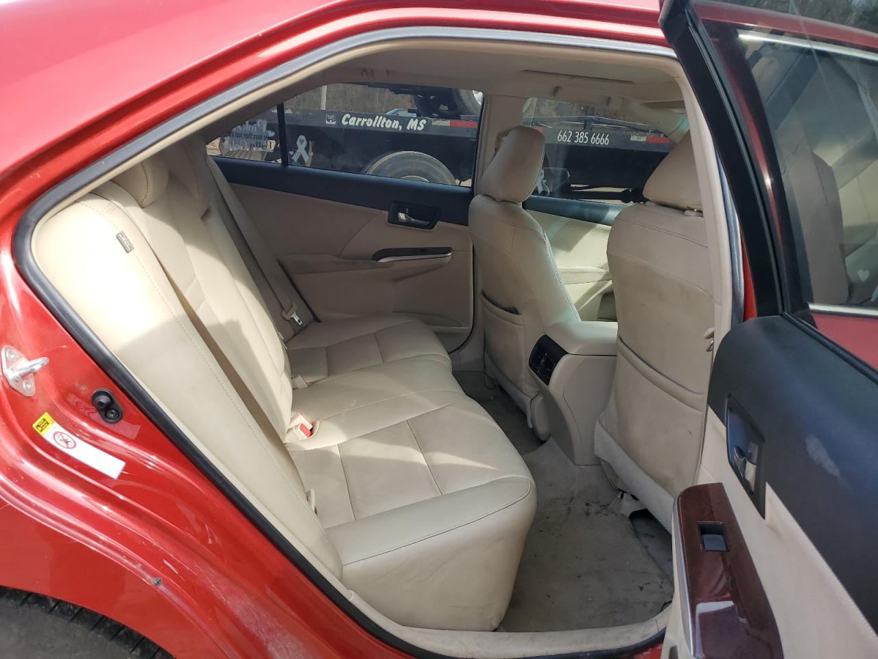 2012 Toyota Camry - Image 10