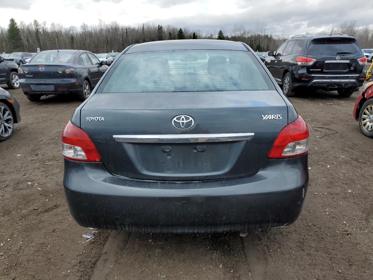 2008 Toyota Yaris VIN: JTDBT923781221869 Lot: 49083015