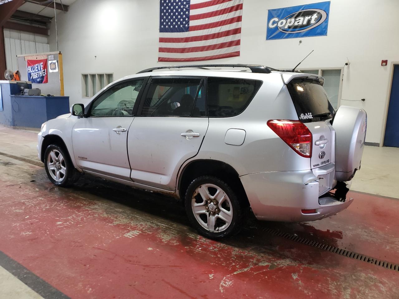 2006 Toyota RAV 4 - Image 2