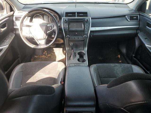 Sedans TOYOTA CAMRY 2015 Biały