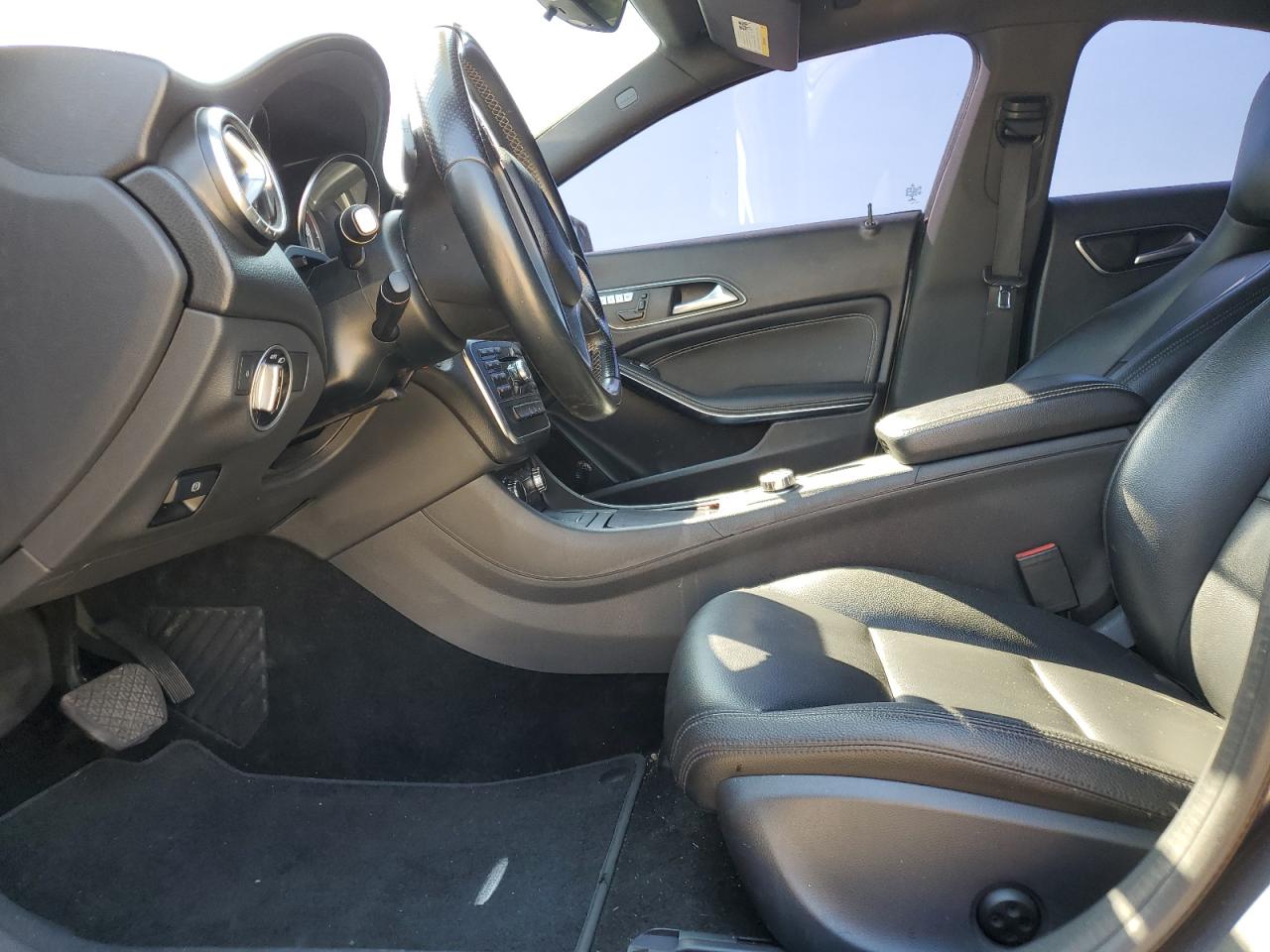 2014 Mercedes-Benz CLA-klasse - Image 7