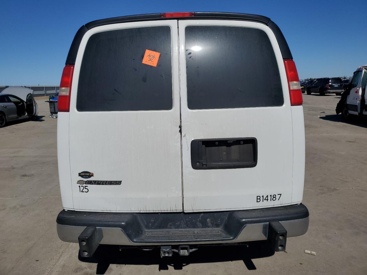 1GCWGAFG5J1903904 CHEVROLET EXPRESS 2018